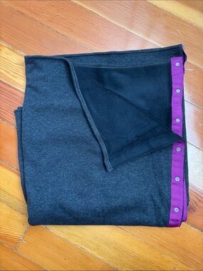 Lululemon Vinyasa Scarf in Charcoal Gray (OS)